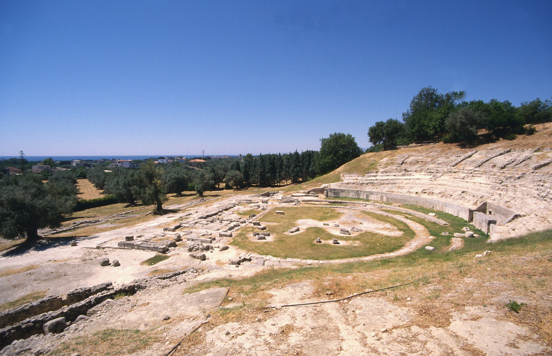 teatro romano di Locri