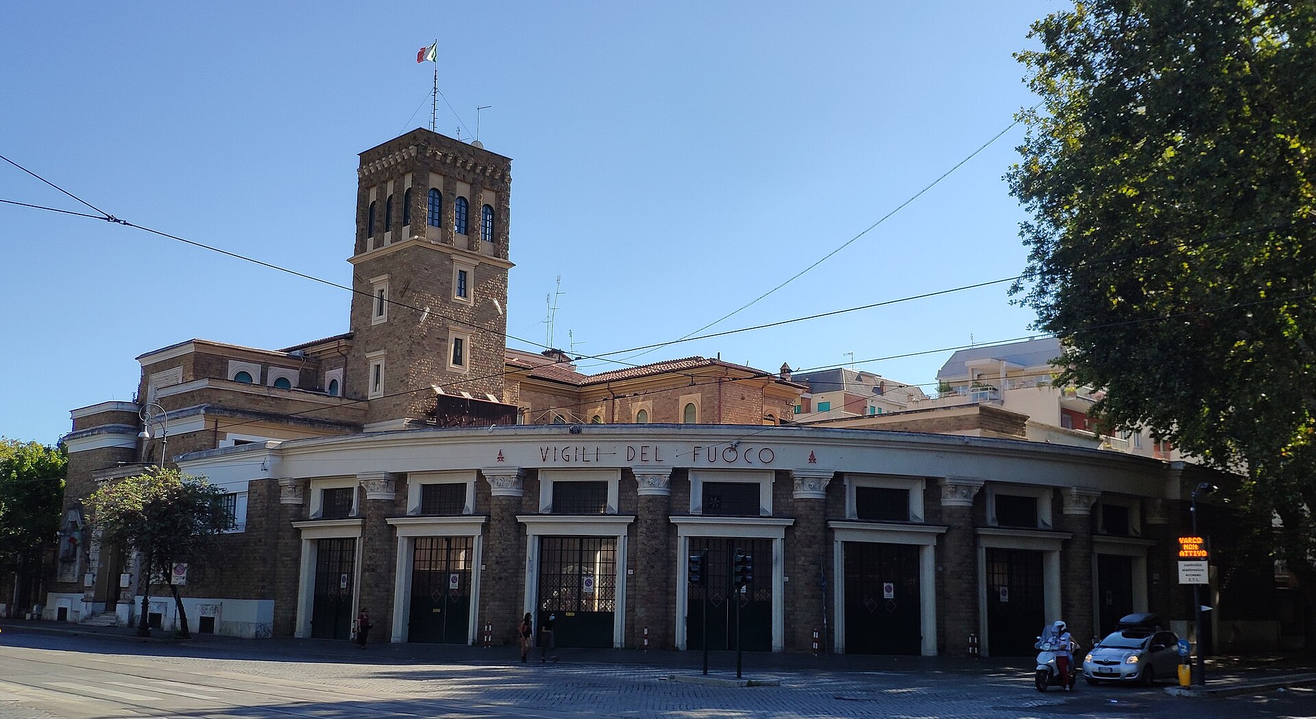 Caserma dei Vigili del Fuoco Alberto De Jacobis