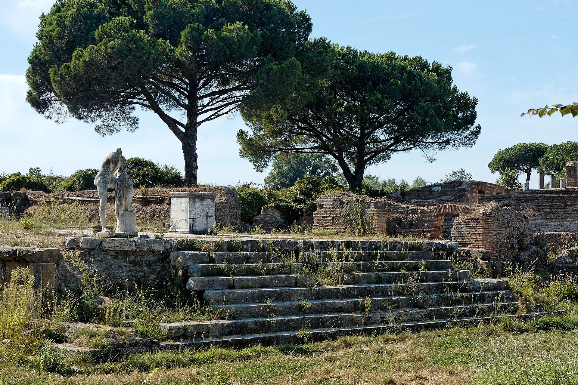 Tempio di Ercole, Ostia Antica