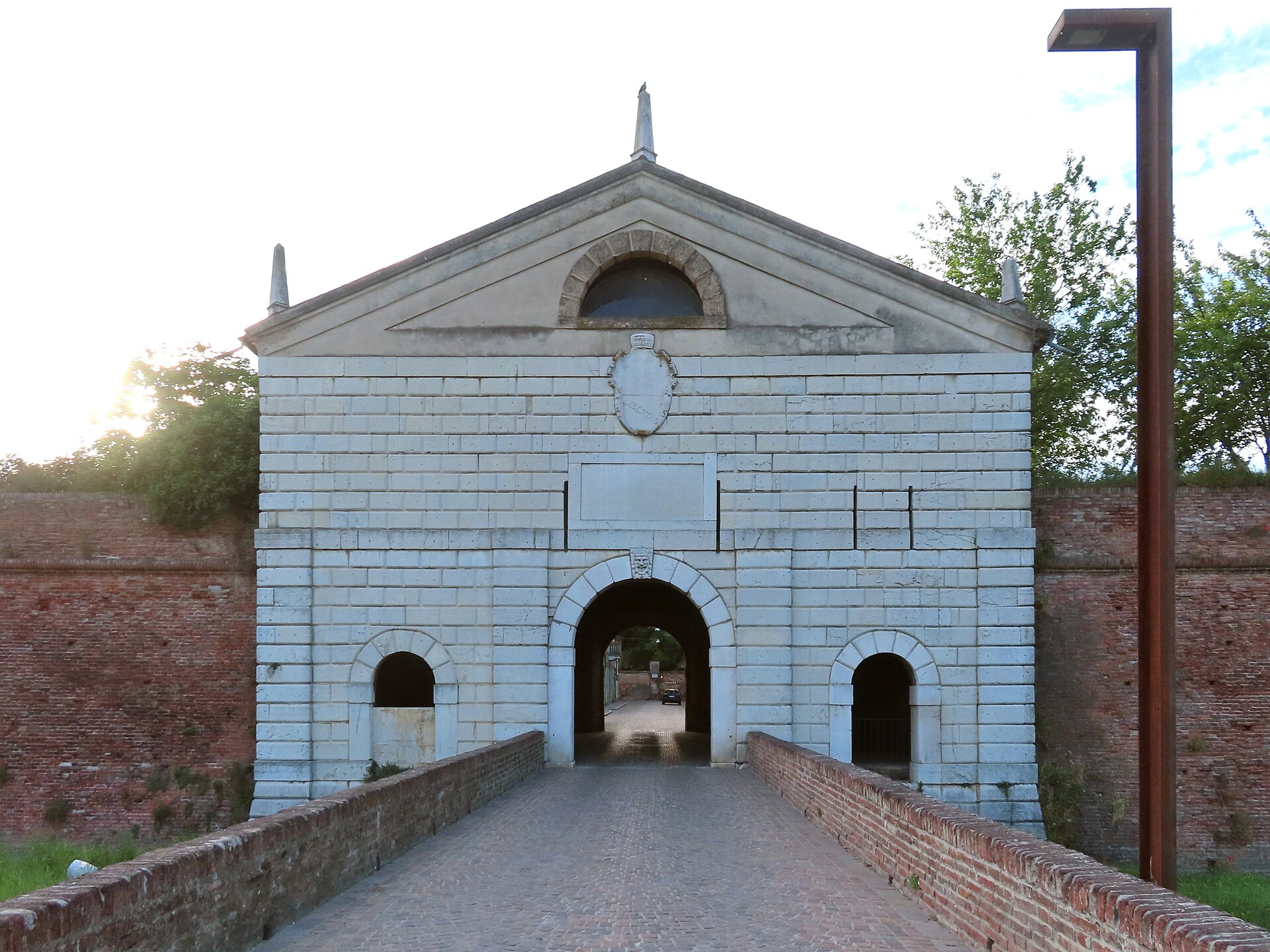 Porta Imperiale