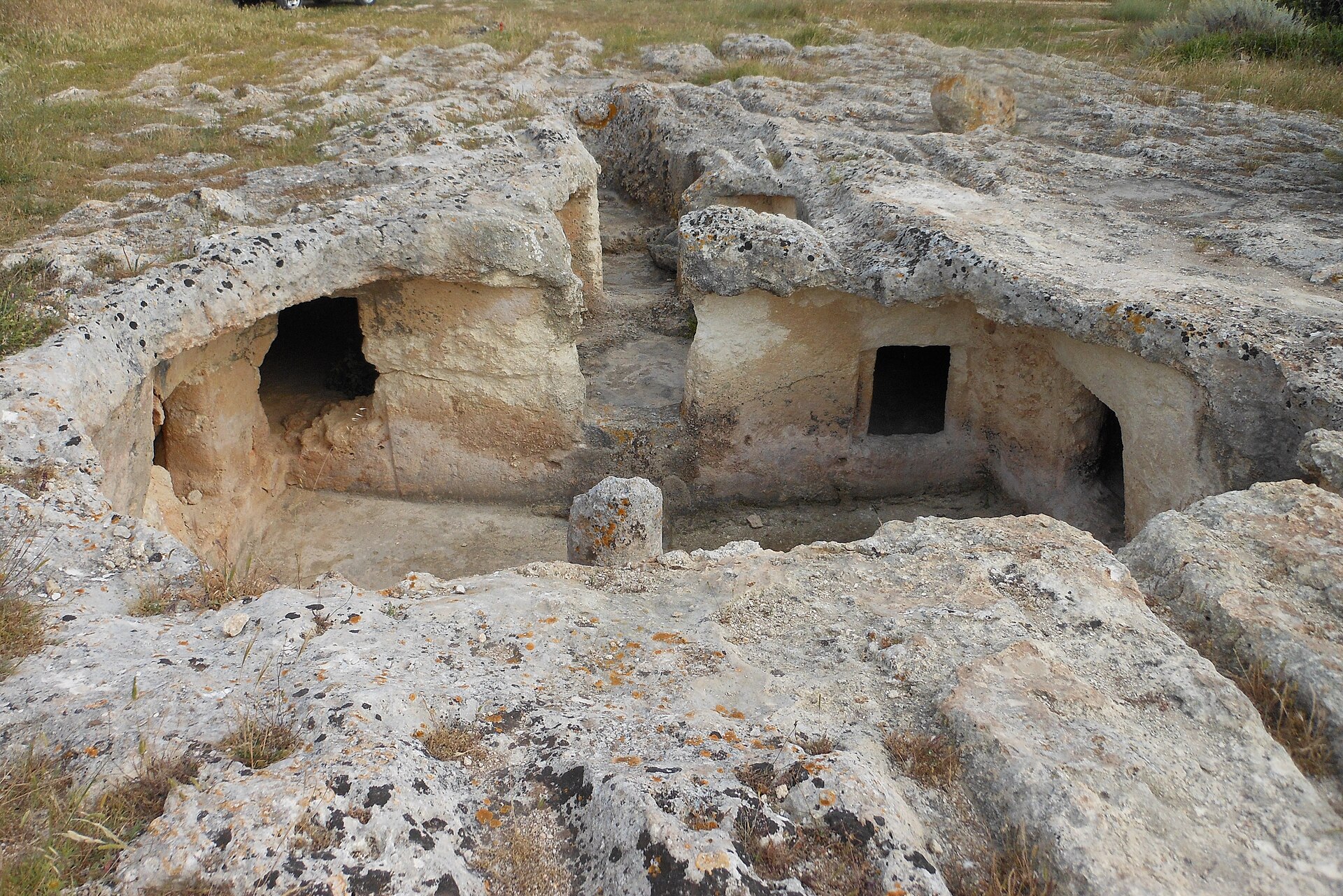 necropoli di Su Crucifissu Mannu