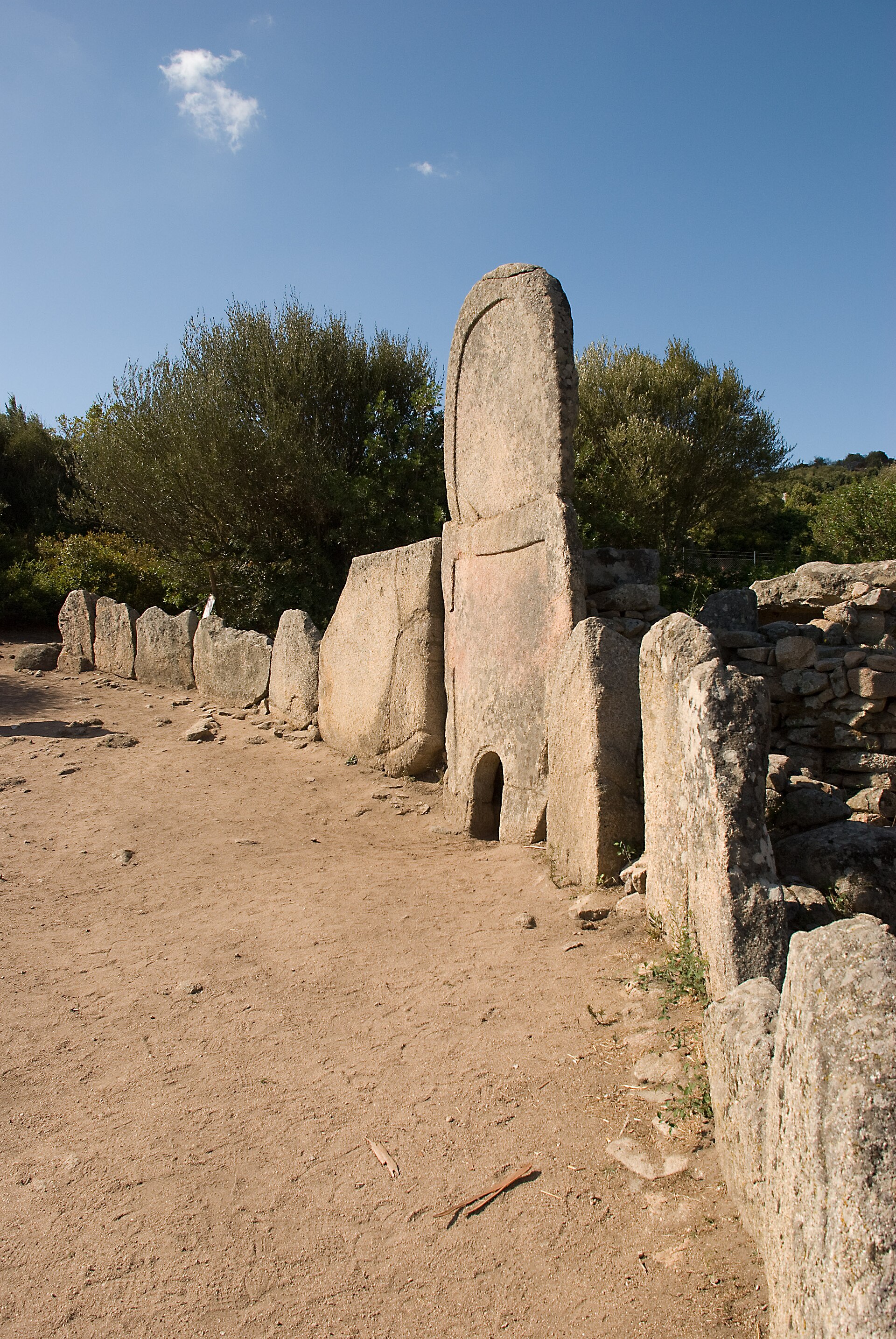 tomba dei giganti di Coddu Vecchiu