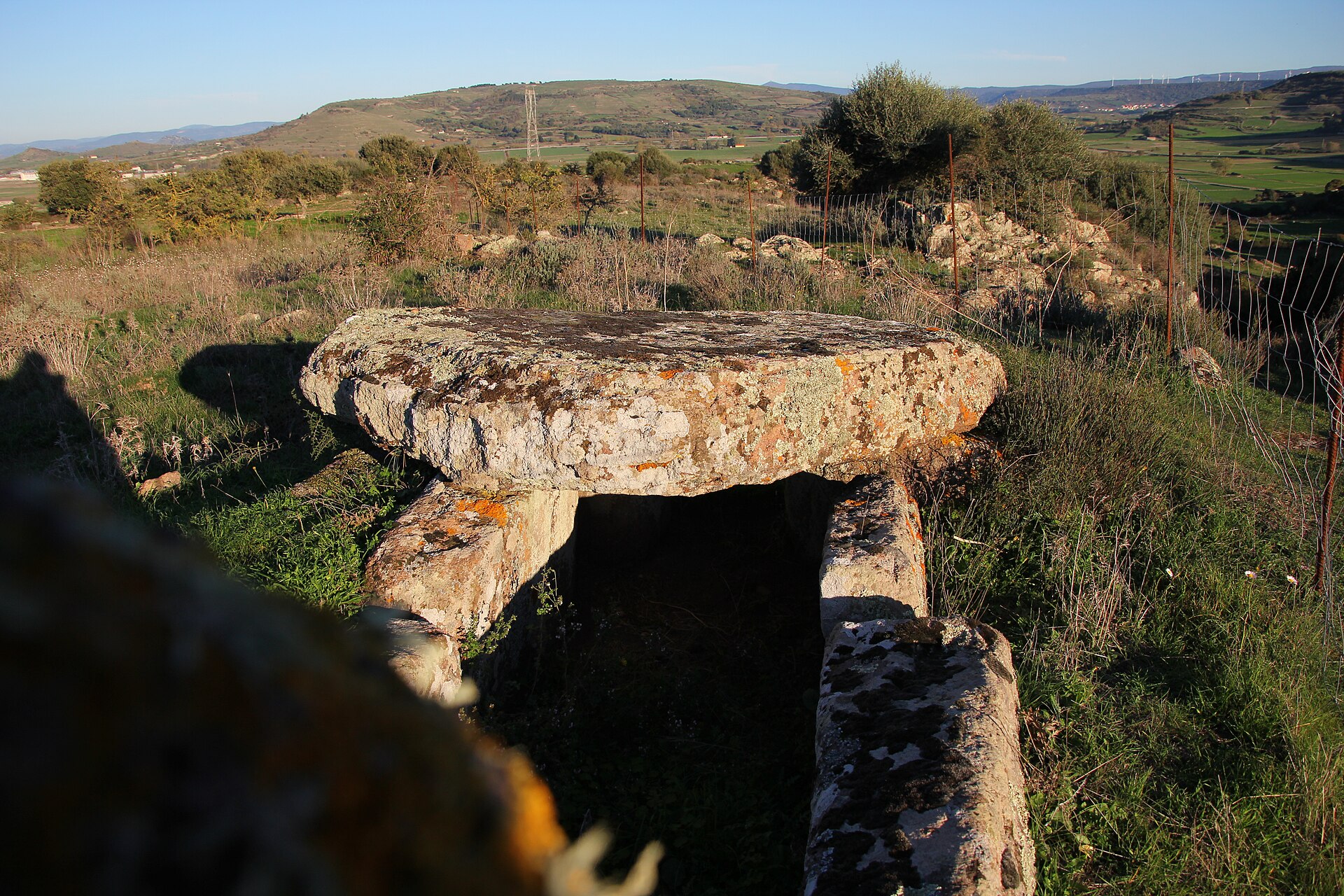 tomba dei giganti di Paddeu
