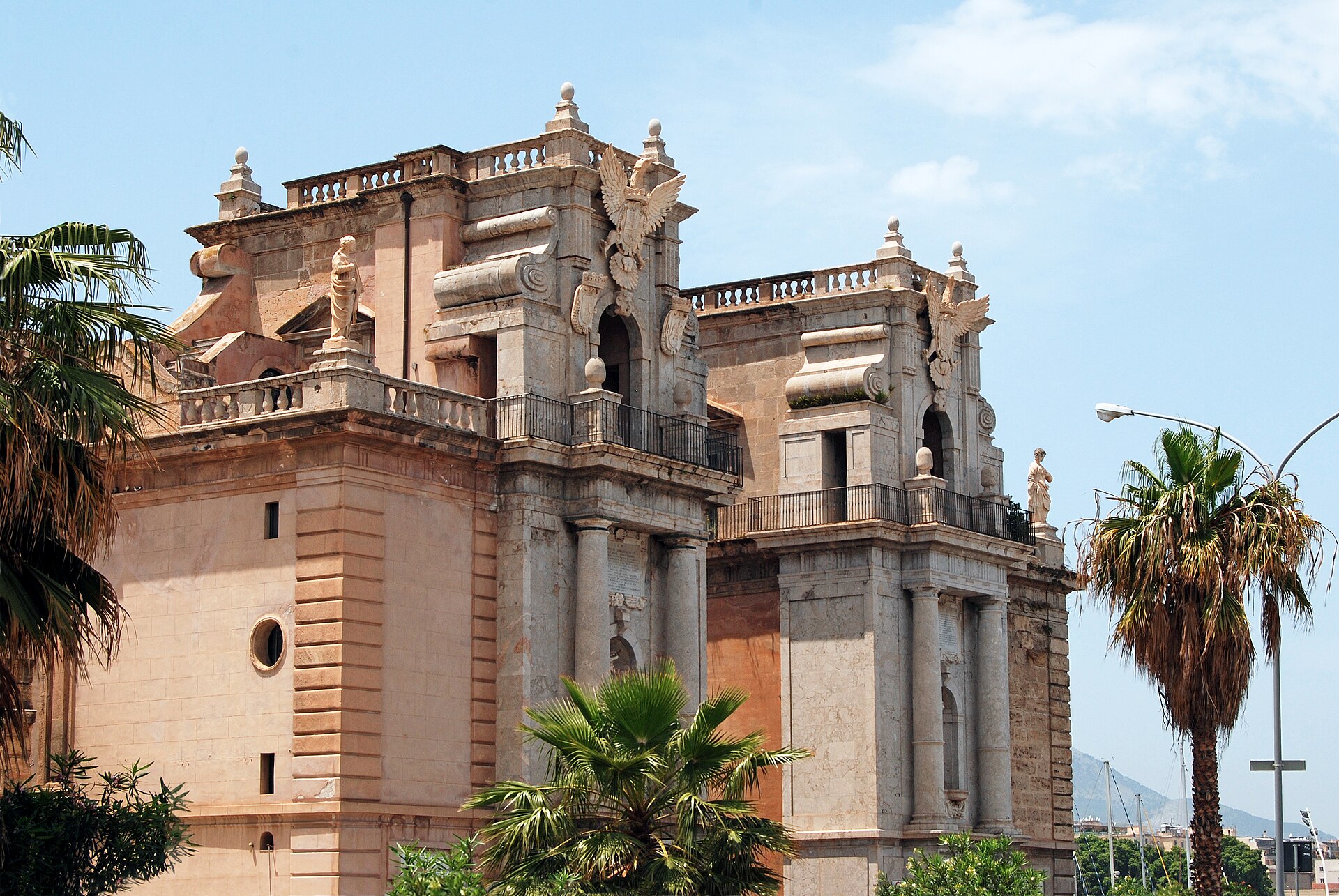 Porta Felice