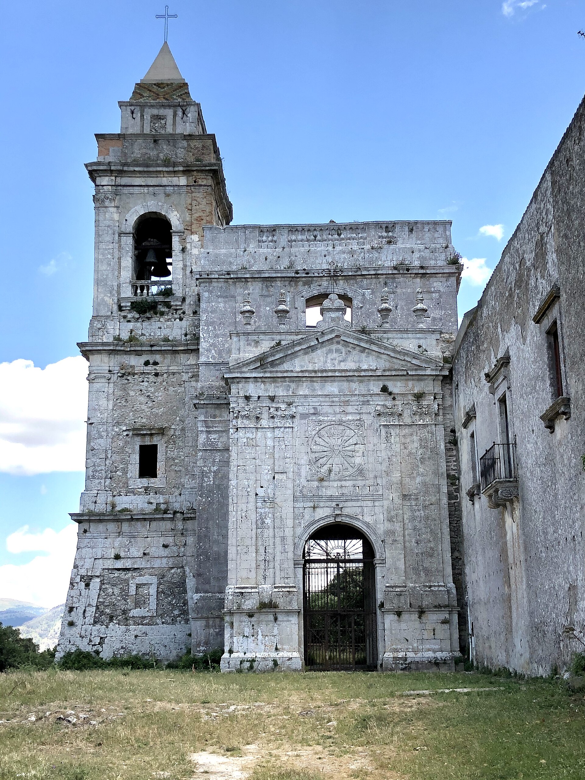 abbazia di Santa Maria del Bosco