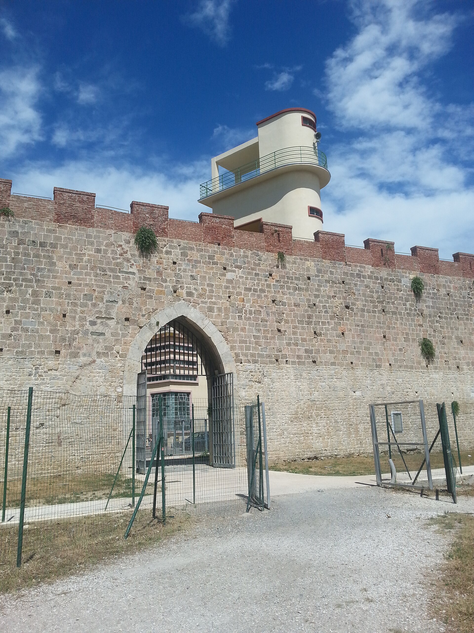Porta Pacis
