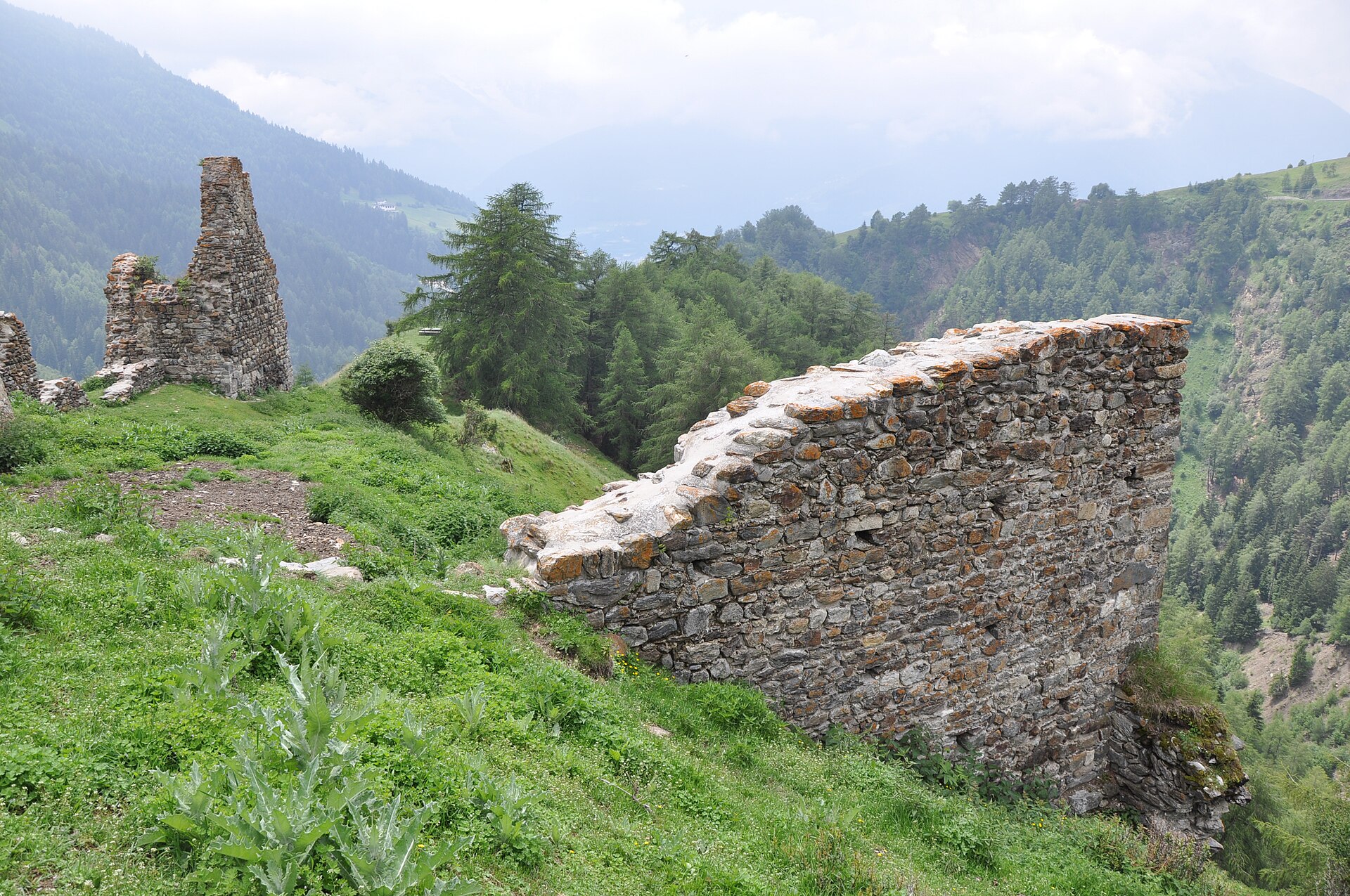 Castelli di Màzia di Sopra e di Sotto