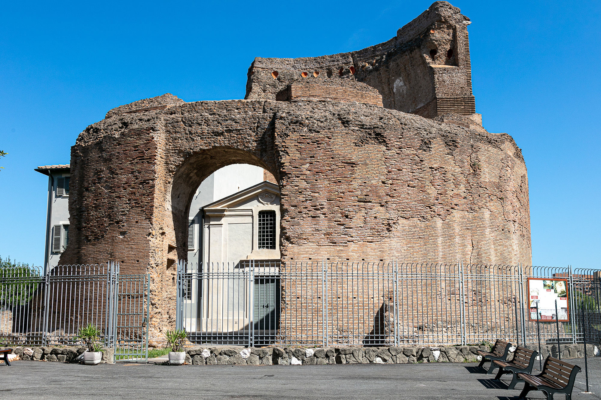 Mausoleo di Sant'Elena