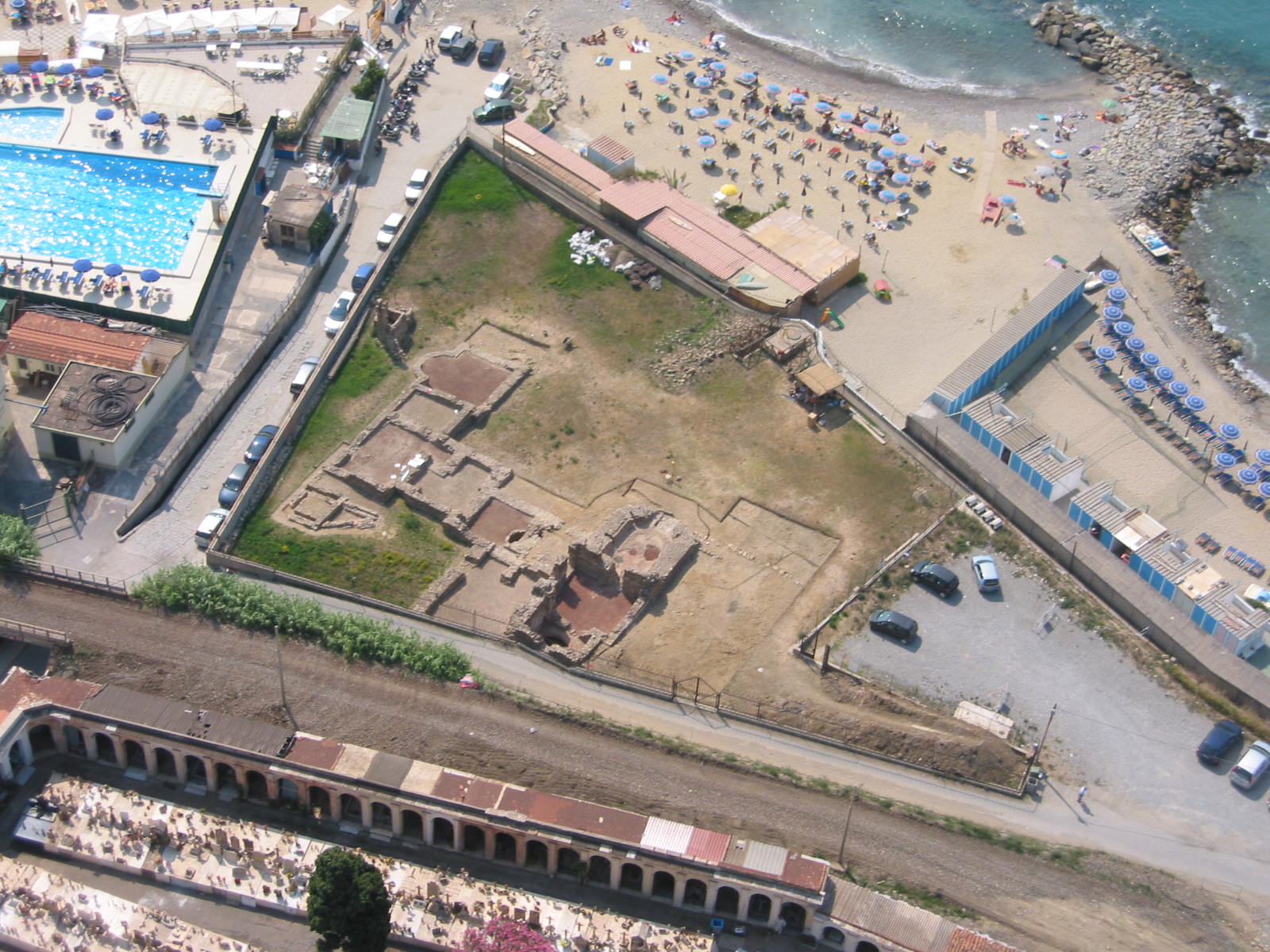 Villa romana della Foce