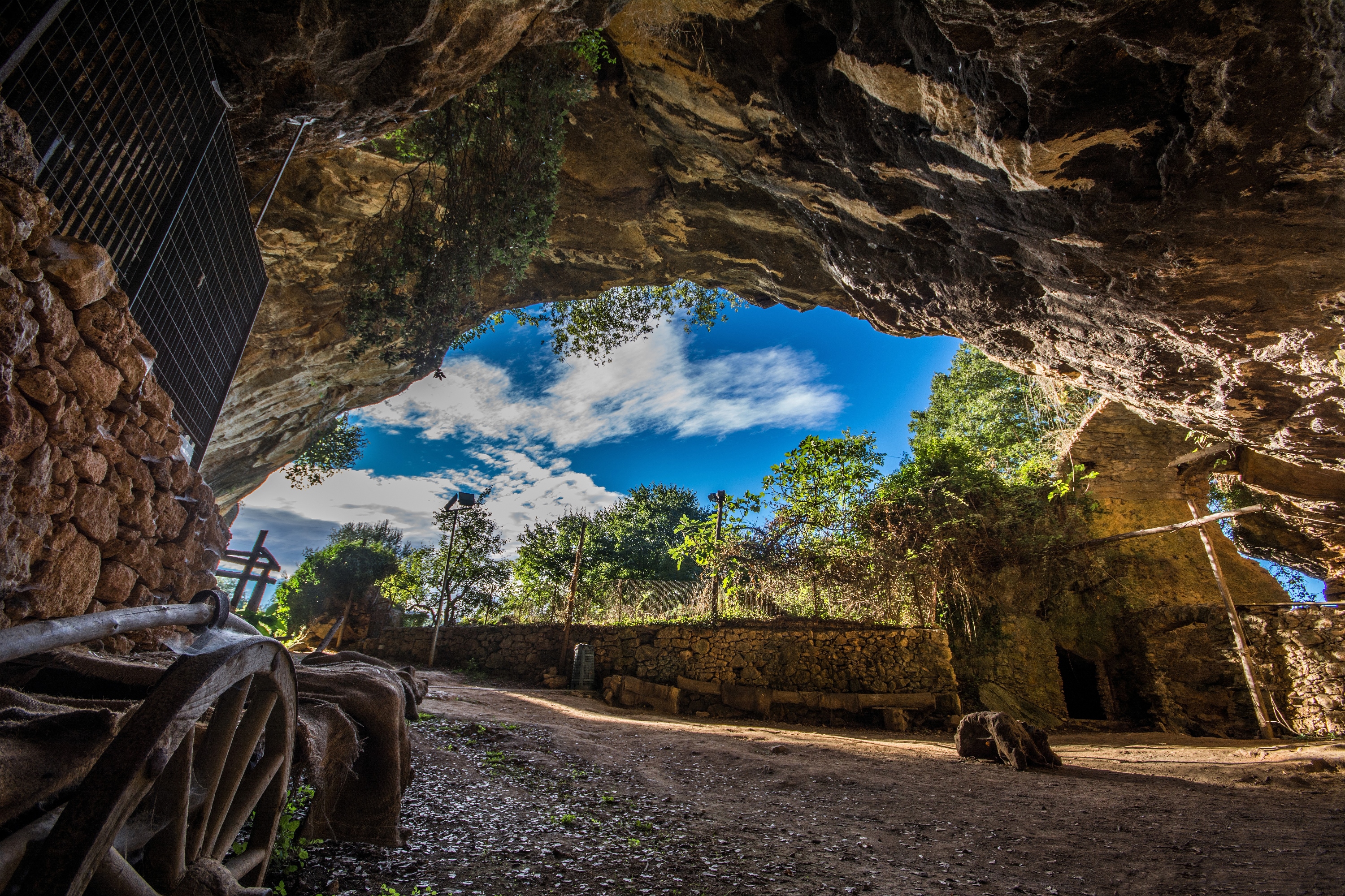 Caverna "Arma delle Manie"